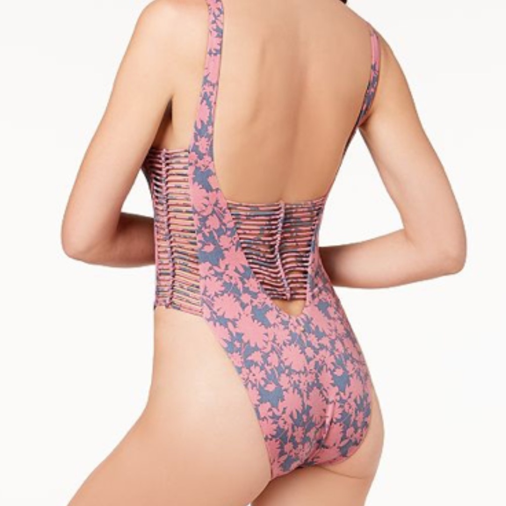 Dolce Vita Cheeky High Leg One Piece Rose